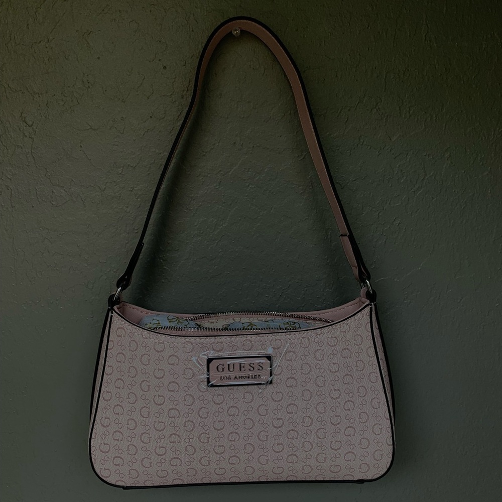 Guess Mauve Shoulder bag